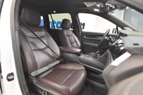 2023 Cadillac XT6 Premium Luxury 4x4 4dr SUV
