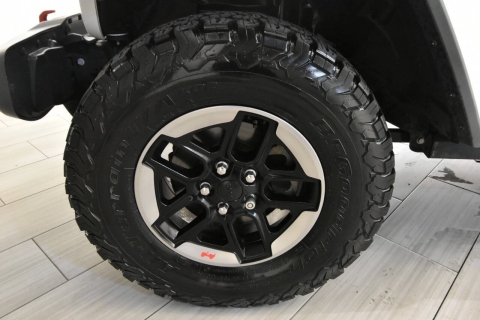 2018 Jeep Wrangler Unlimited Rubicon 4x4 4dr SUV (midyear release)