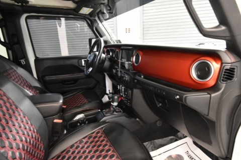 2018 Jeep Wrangler Unlimited Rubicon 4x4 4dr SUV (midyear release)