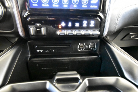 2019 RAM 1500 Limited 4x4 4dr Crew Cab 5.6 ft. SB Pickup