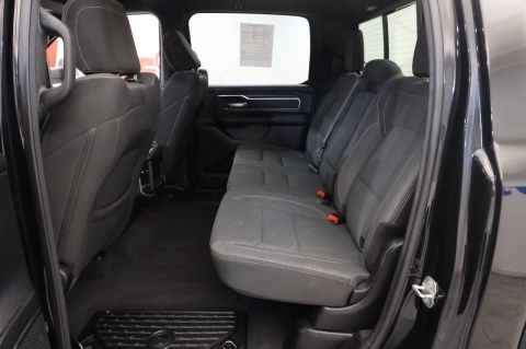 2022 RAM 1500 Big Horn 4x4 4dr Crew Cab 5.6 ft. SB Pickup
