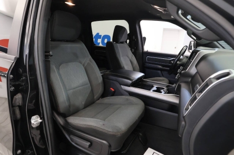 2022 RAM 1500 Big Horn 4x4 4dr Crew Cab 5.6 ft. SB Pickup