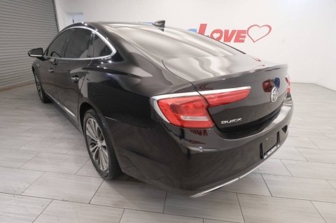 2017 Buick LaCrosse Essence 4dr Sedan