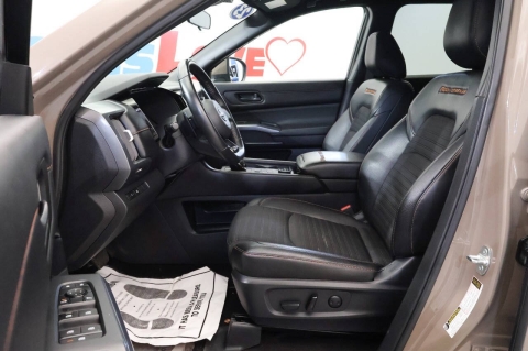 2023 Nissan Pathfinder Rock Creek AWD 4dr SUV