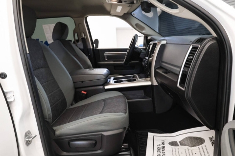2020 RAM 1500 Classic SLT 4x4 4dr Crew Cab 5.5 ft. SB Pickup