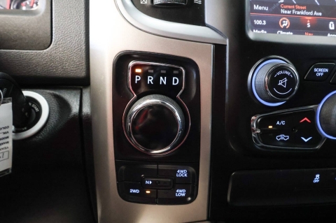 2020 RAM 1500 Classic SLT 4x4 4dr Crew Cab 5.5 ft. SB Pickup