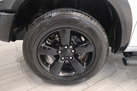 2020 RAM 1500 Classic SLT 4x4 4dr Crew Cab 5.5 ft. SB Pickup