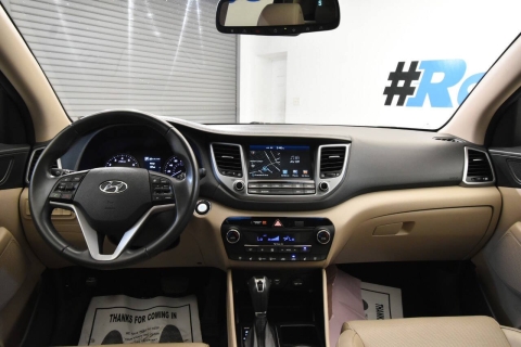 2017 Hyundai Tucson Limited AWD 4dr SUV