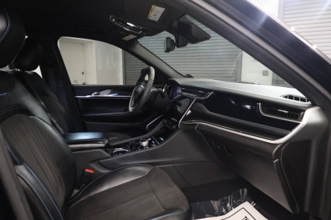 2023 Jeep Grand Cherokee Trailhawk 4xe 4x4 4dr SUV