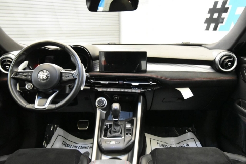 2024 Alfa Romeo Tonale Hybrid Veloce eAWD 4dr Crossover