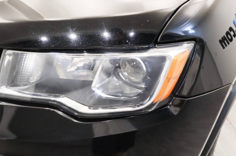 2020 Jeep Grand Cherokee Laredo E 4x4 4dr SUV