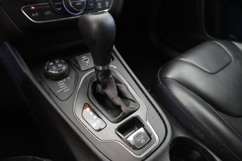 2020 Jeep Cherokee Trailhawk 4x4 4dr SUV