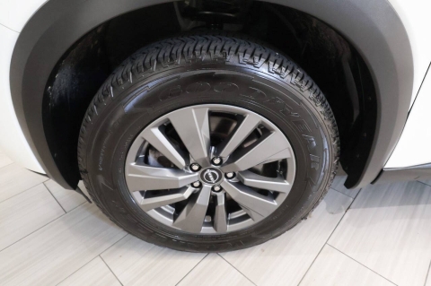 2024 Nissan Pathfinder SV AWD 4dr SUV