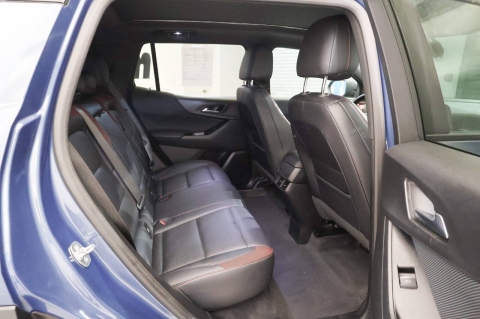 2025 Chevrolet Equinox RS 4x4 4dr SUV