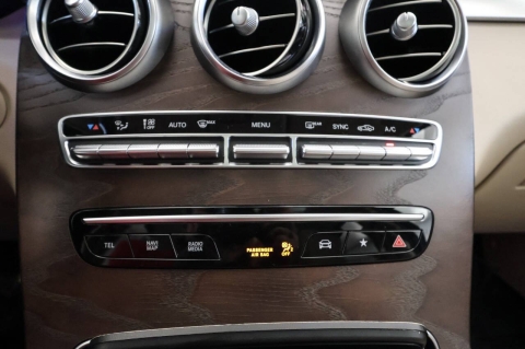 2020 Mercedes-Benz GLC GLC 300 4MATIC AWD 4dr SUV