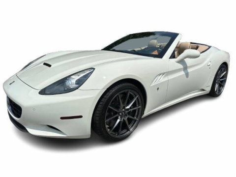 2014 Ferrari California Base 2dr Convertible