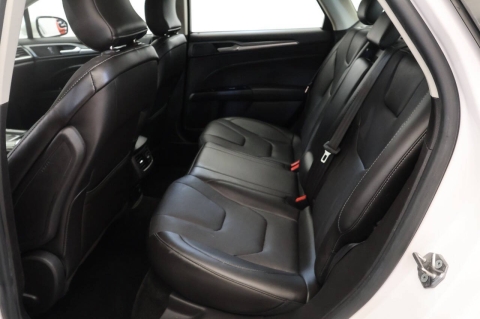 2015 Ford Fusion Hybrid Titanium 4dr Sedan