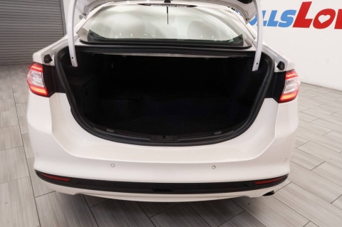 2015 Ford Fusion Hybrid Titanium 4dr Sedan