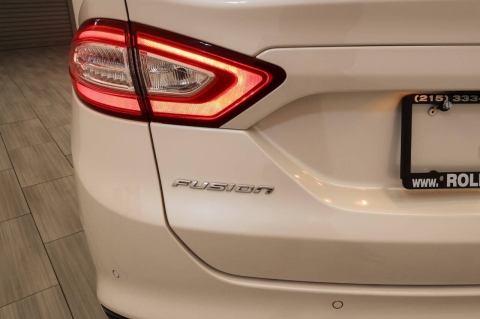 2015 Ford Fusion Hybrid Titanium 4dr Sedan