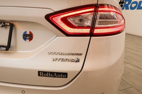 2015 Ford Fusion Hybrid Titanium 4dr Sedan