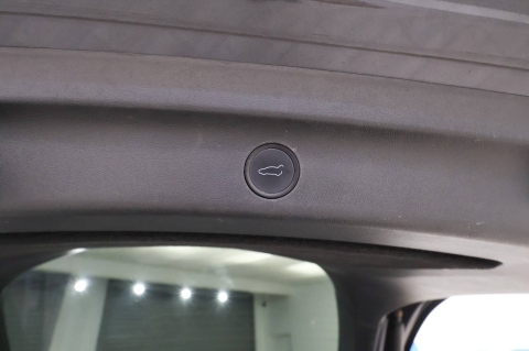 2022 Tesla Model Y Performance AWD 4dr Crossover