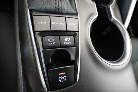 2023 Toyota Camry Hybrid LE 4dr Sedan