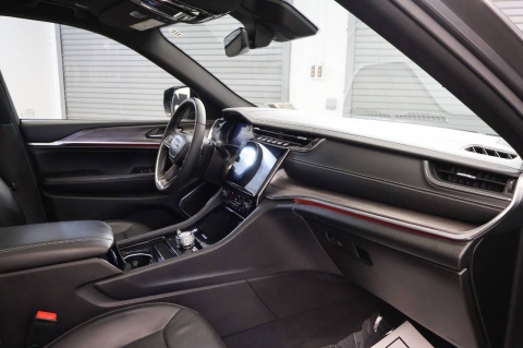 2023 Jeep Grand Cherokee Overland 4x4 4dr SUV