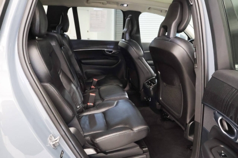2020 Volvo XC90 T6 Momentum 6 Passenger AWD 4dr SUV