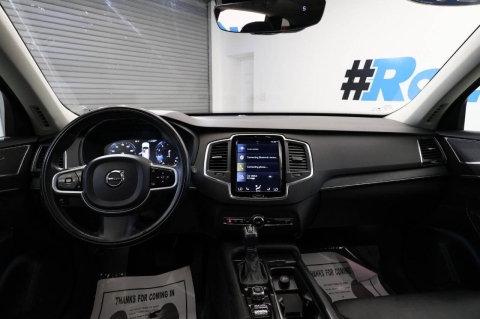 2020 Volvo XC90 T6 Momentum 6 Passenger AWD 4dr SUV