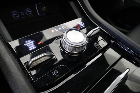 2023 Jeep Grand Cherokee L Overland 4x4 4dr SUV