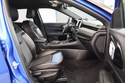 2023 Jeep Compass Altitude 4x4 4dr SUV
