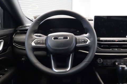 2023 Jeep Compass Altitude 4x4 4dr SUV