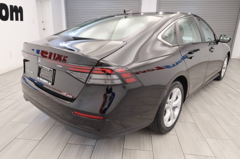 2023 Honda Accord LX 4dr Sedan