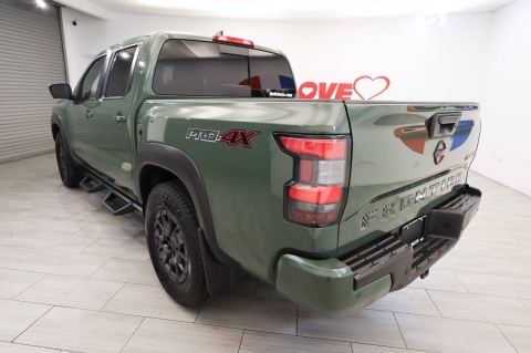 2023 Nissan Frontier PRO 4X 4x4 4dr Crew Cab 5 ft. SB