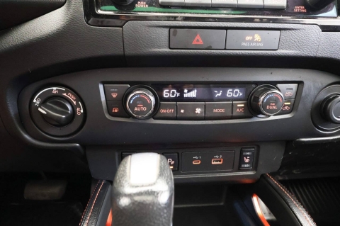 2023 Nissan Frontier PRO 4X 4x4 4dr Crew Cab 5 ft. SB