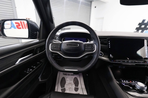 2024 Jeep Wagoneer L Series II 4x4 4dr SUV
