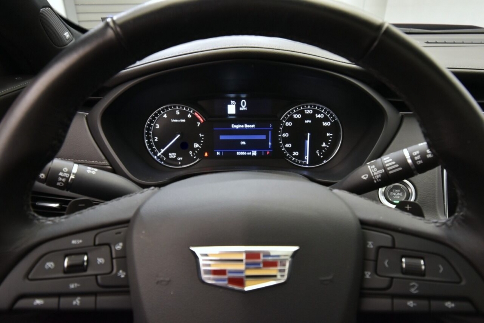 2019 Cadillac XT4 Premium Luxury 4x4 4dr Crossover, Red, Mileage: 83,883 - photo 32