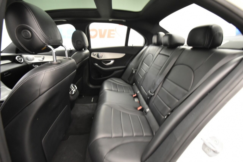 2018 Mercedes-Benz C-Class C 300 4MATIC AWD 4dr Sedan, White, Mileage: 86,706 - photo 16
