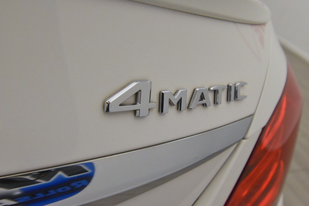 2018 Mercedes-Benz C-Class C 300 4MATIC AWD 4dr Sedan, White, Mileage: 86,706 - photo 44