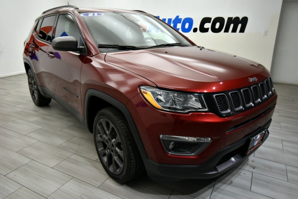 2021 Jeep Compass 80th Anniversary Edition 4x4 4dr SUV, Red, Mileage: 62,306 - photo 7