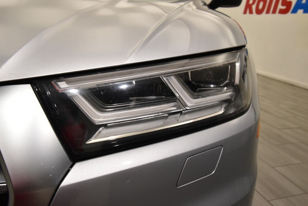 2019 Audi Q5 2.0T quattro Premium Plus AWD 4dr SUV, Silver, Mileage: 62,702 - photo 9