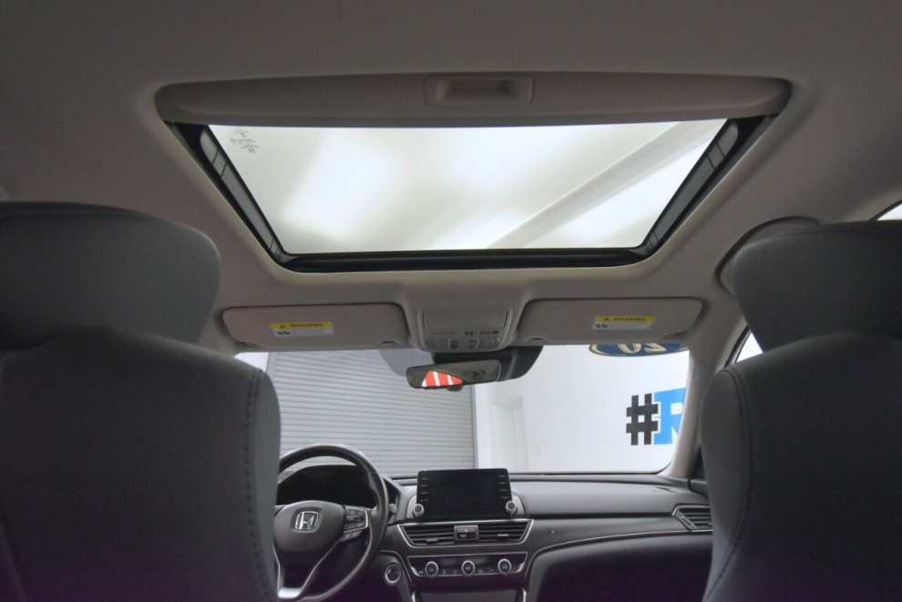 2020 Honda Accord Touring 4dr Sedan, Silver, Mileage: 86,547 - photo 25