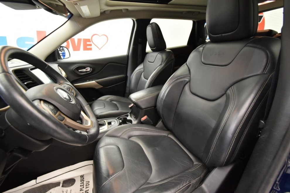 2018 Jeep Cherokee Limited 4x4 4dr SUV, Blue, Mileage: 46,409 - photo 13
