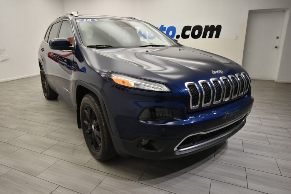 2018 Jeep Cherokee Limited 4x4 4dr SUV, Blue, Mileage: 46,412 - photo 6