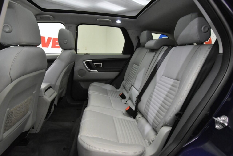 2019 Land Rover Discovery Sport HSE Luxury AWD 4dr SUV, Blue, Mileage: 28,012 - photo 15