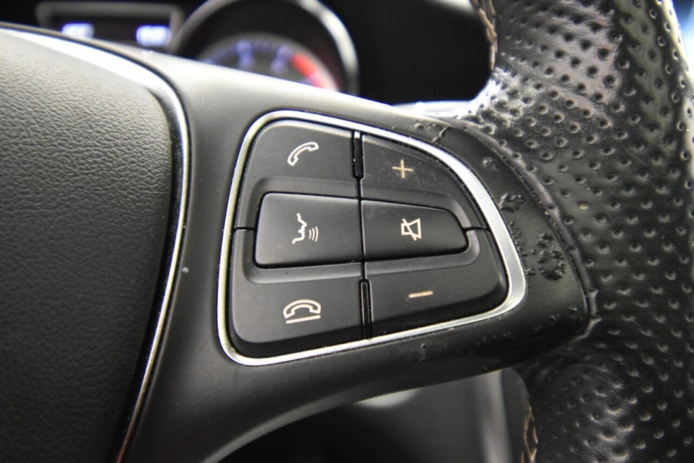 2015 Mercedes-Benz CLA CLA 250 4MATIC AWD 4dr Sedan, Black, Mileage: 62,897 - photo 27