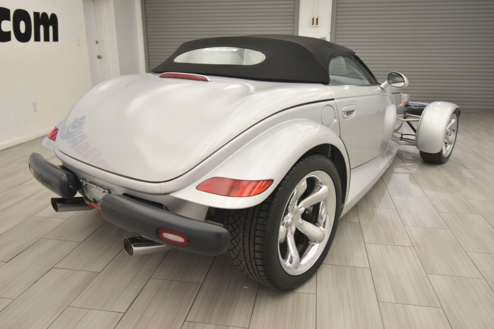 2001 Plymouth Prowler Base 2dr Convertible, Silver, Mileage: 9,466 - photo 4