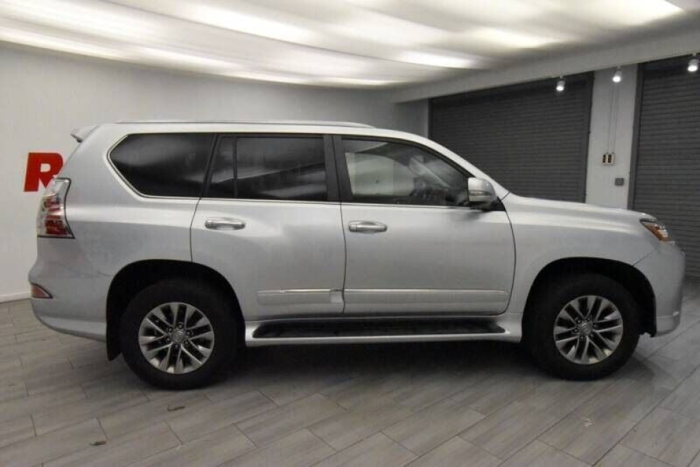2015 Lexus GX 460 Luxury AWD 4dr SUV, Silver, Mileage: 84,131 - photo 6