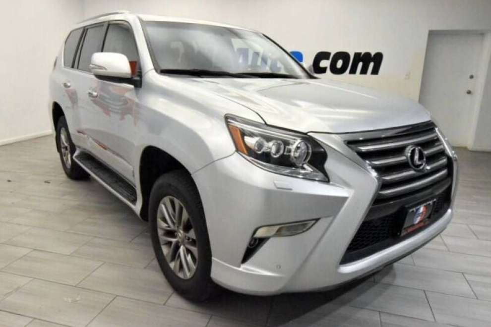 2015 Lexus GX 460 Luxury AWD 4dr SUV, Silver, Mileage: 84,131 - photo 7