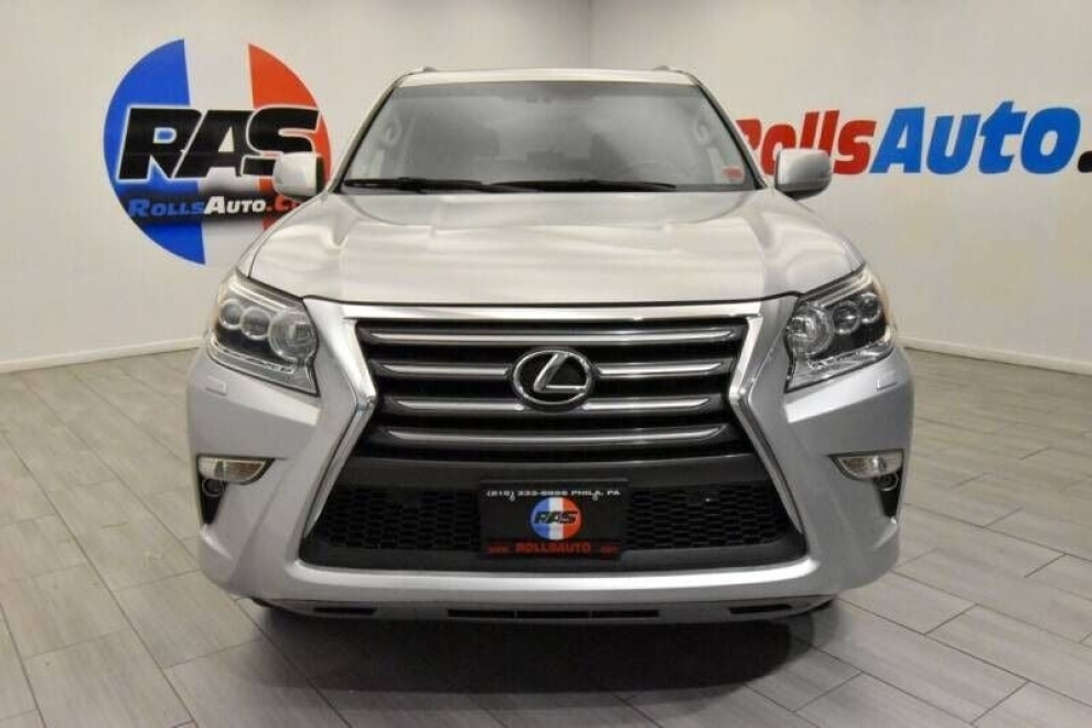 2015 Lexus GX 460 Luxury AWD 4dr SUV, Silver, Mileage: 84,131 - photo 8